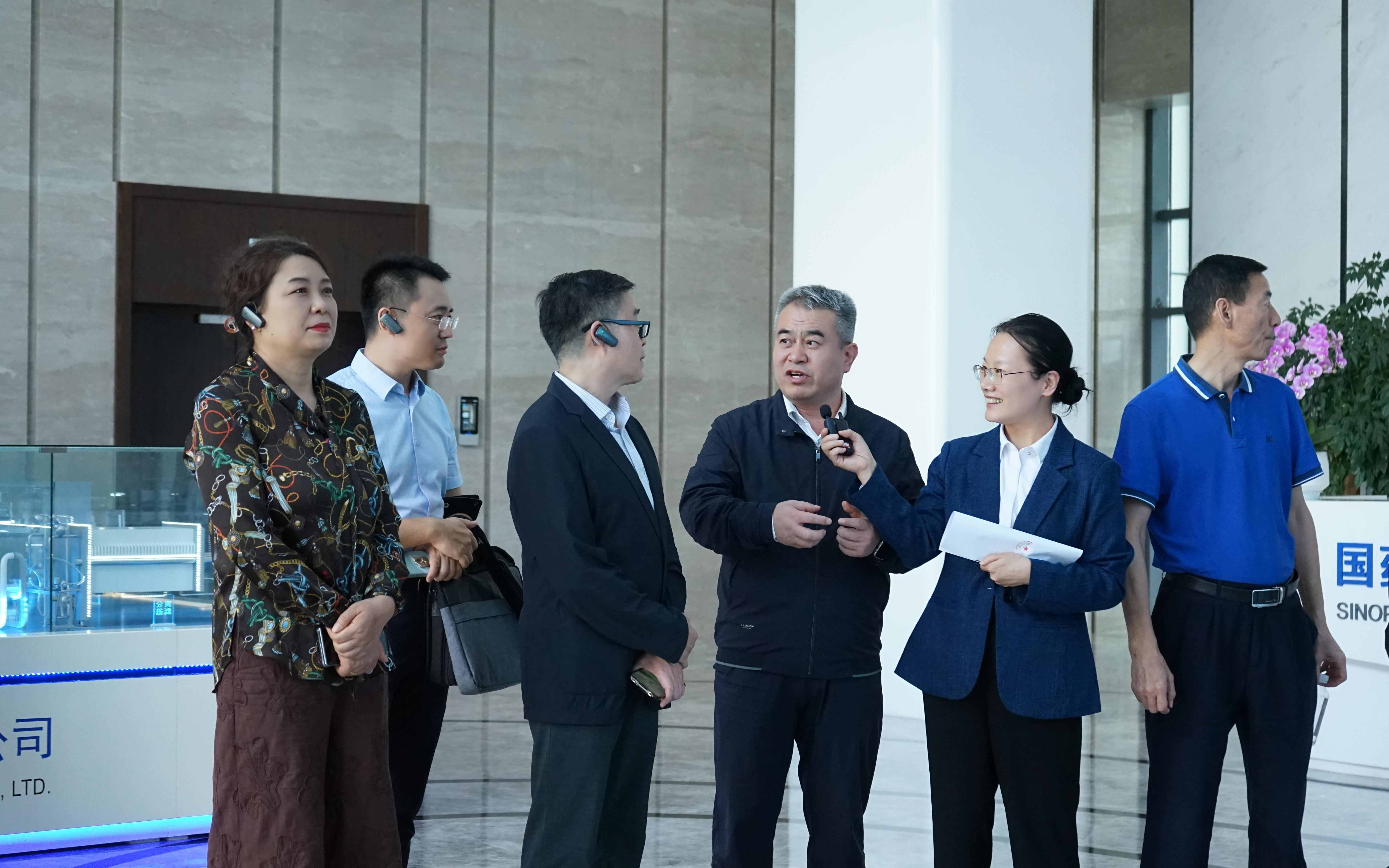 共促献血献浆事业 筑牢血液安全防线 | 全国人大教科文卫委赴国药天坛昆明开展修法调研